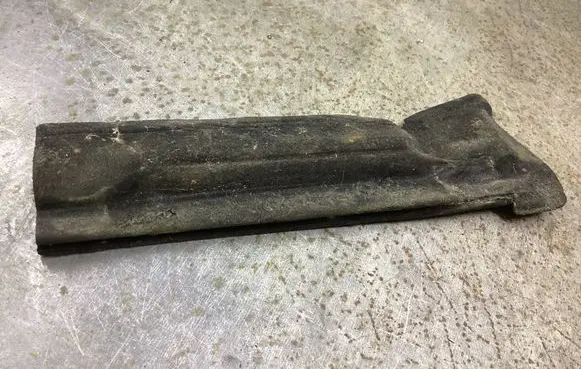 Mercedes-Benz W123 Rubber seal front coupe door window 1237200154LI