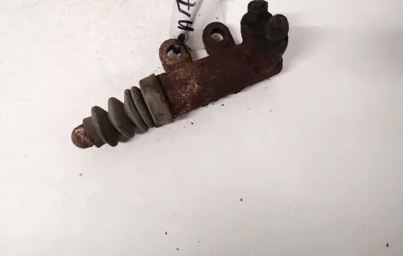 Mazda 6 Clutch master cylinder
