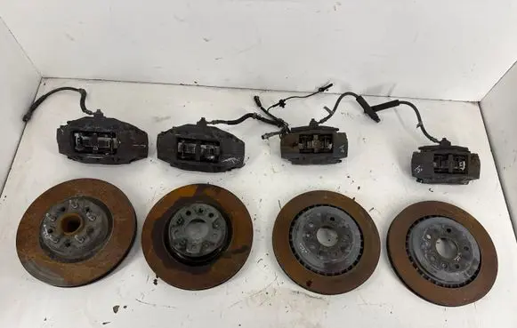 Chevrolet Camaro Brake discs and calipers set 84089059 23186552 23399520