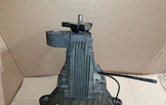 Mercedes-Benz GL X164 Rear differential A1643500314