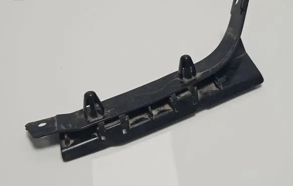 BMW X5 E53 Front bumper mounting bracket 7116668