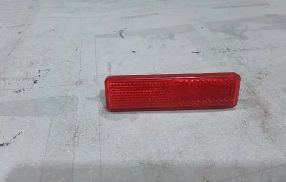Renault Trafic III (X82) Rear tail light reflector 7700353184
