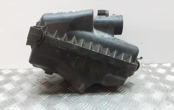 Toyota Corolla E120 E130 Air filter box