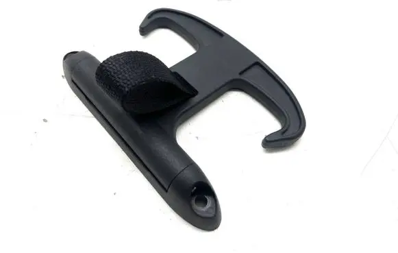Audi A6 S6 C7 4G Tie down hook / loop 4G5867615 CZ0000A07
