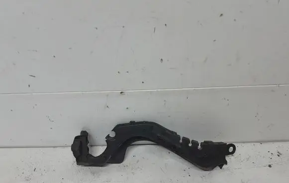 Other engine bay part