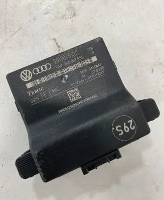 Volkswagen Golf IV Gateway control module 1K0907530E 1K0907951