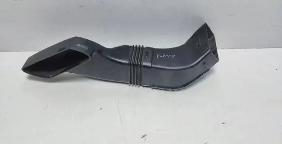 Jaguar F-Pace Air intake duct part HK839A675BB T4A2599 HK83-9A675-BB
