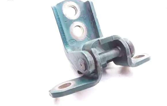 Nissan Almera Tino Front door upper hinge