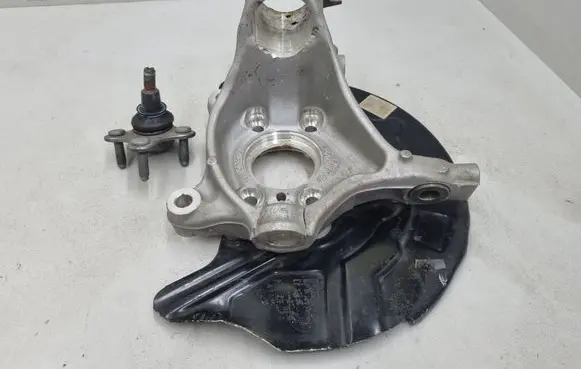 Volkswagen ID.4 Front wheel hub 1EA615311D 1EA407257J 1EA611841