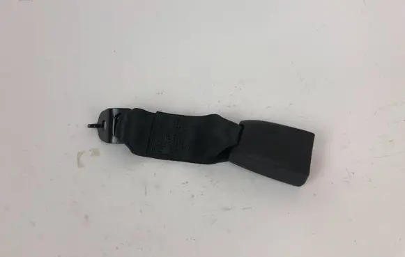 Porsche Macan (95B) Middle seatbelt buckle (rear) 95B857740 308236799024A