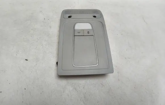 Audi Q3 8U Front seat light 8V0947135A