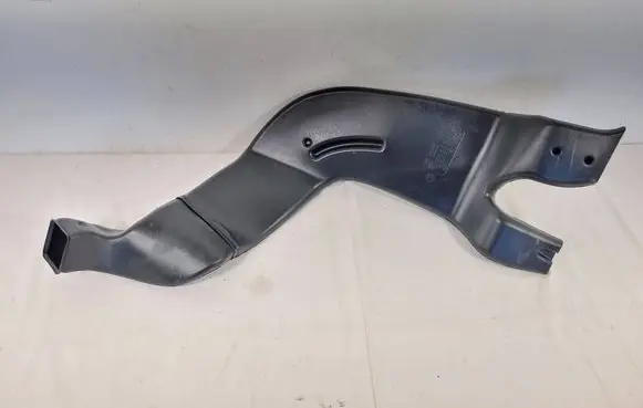 Volkswagen PASSAT B7 Cabin air duct channel 3C0819806A 8U0819806