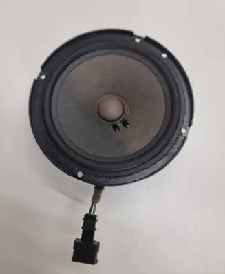 Audi A6 S6 C6 4F Front door speaker 8D00164B00102