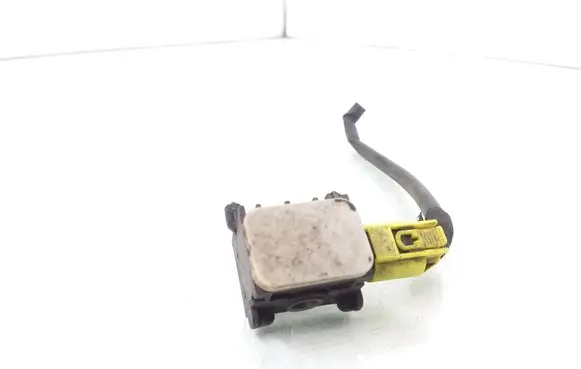 Mercedes-Benz R W251 Airbag deployment crash/impact sensor 0038202926