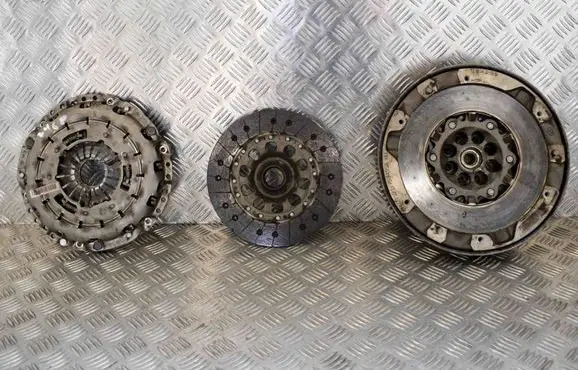 BMW 5 F10 F11 Clutch set kit 7603849 7567839
