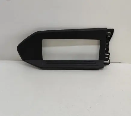 Volkswagen Caddy Radio/GPS head unit trim 2K9858069G