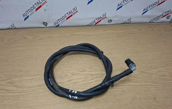 BMW 4 F36 Gran coupe Headlight washer hose/pipe 7241690
