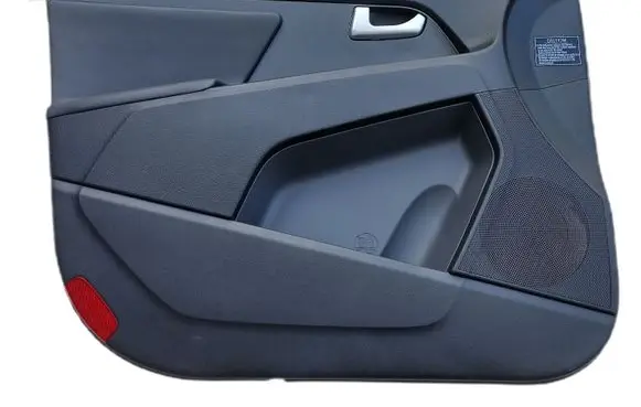 KIA Sportage Coupe rear side trim panel 823513U000