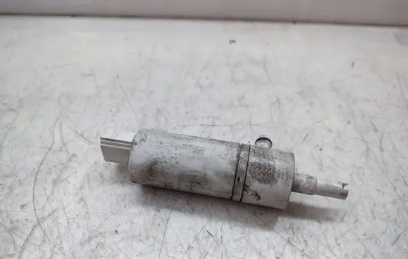 Mercedes-Benz GL X166 Windscreen/windshield washer pump 30156