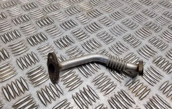 Mazda 6 EGR valve line/pipe/hose 