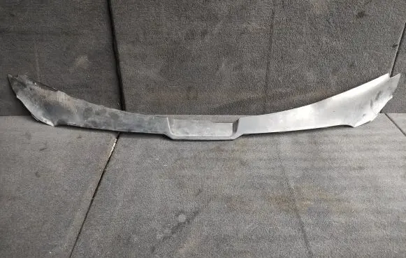 Audi A8 S8 D3 4E Top upper radiator support slam panel 4E0807081AA