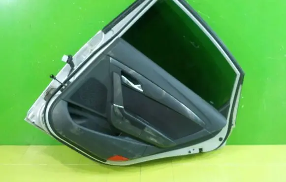 Hyundai i40 Front door PRZOD PRAWE