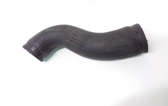 BMW 5 E39 Intercooler hose/pipe 2246718