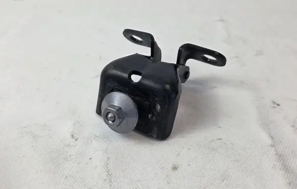 Citroen C4 II Picasso Tailgate/trunk/boot hinge 2604A01