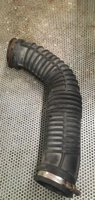 Renault Master III Air intake hose/pipe