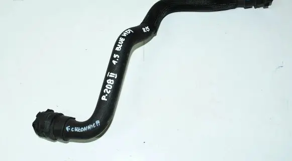 Peugeot 208 Engine coolant pipe/hose