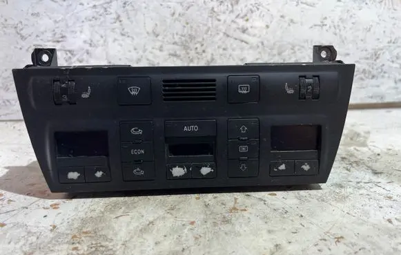 Audi A6 S6 C5 4B Climate control unit 4B0820043AM