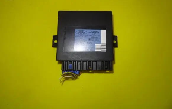 Ford Ka Comfort/convenience module XS5T15K600DB 5WK48151B