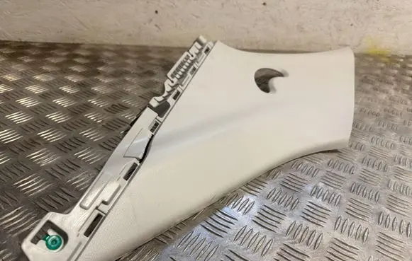 Hyundai Ioniq 5 (C) pillar trim 85861Gi000