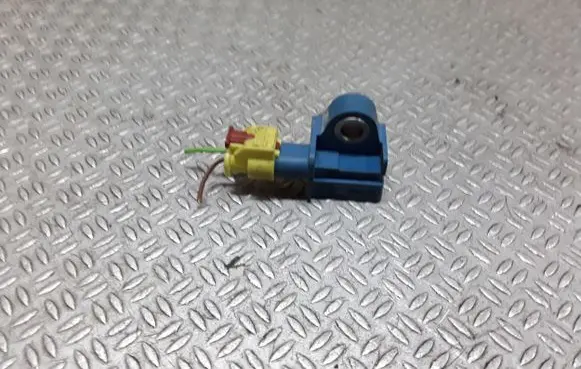 Volkswagen PASSAT B7 USA Airbag deployment crash/impact sensor 5K0959351A