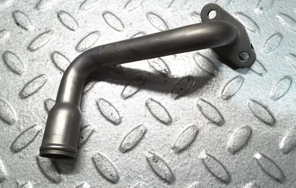 BMW 5 F10 F11 Breather/breather pipe/hose 7923287 041013