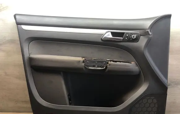 Volkswagen Touran II Front door card panel trim 1T12867011012