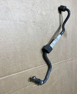 Mercedes-Benz Sprinter W906 Fuel injector supply line/pipe A64607000333 64607000333
