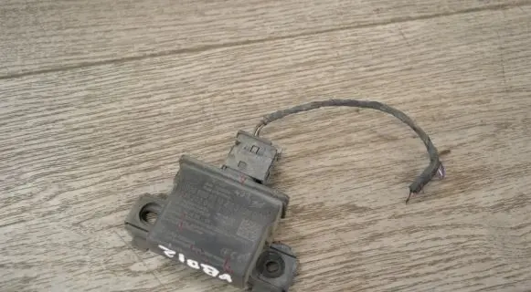 Mercedes-Benz A W176 Tire pressure control unit A0009009018