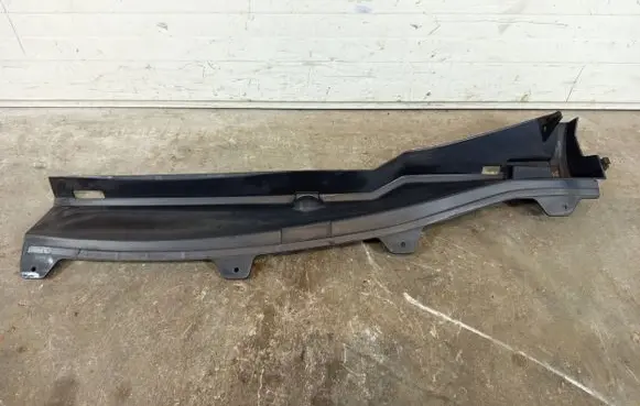 Wiper trim