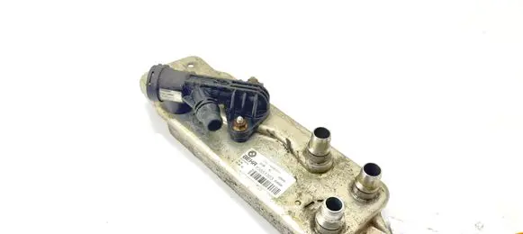 BMW 7 F01 F02 F03 F04 Gearbox / Transmission oil cooler 7638679 763867901