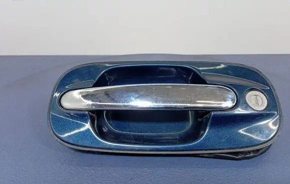 Hyundai Trajet Front door exterior handle 82650-3A01