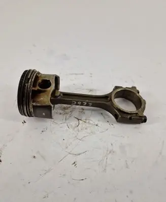 Dacia Sandero II Piston H4BT