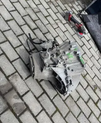 Peugeot 3008 I Manual 5 speed gearbox 20EA07