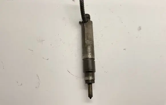 Volkswagen Sharan Fuel injector 028130201G 2FHKBEL58P87 771A