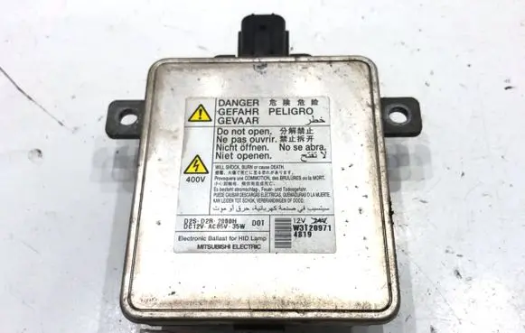 Mitsubishi ASX Voltage converter/converter module W3T20971