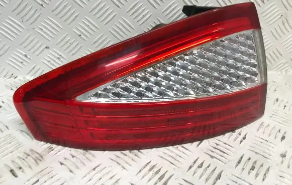 Ford Mondeo MK IV Rear/tail lights 7S7113405A 7S7113N004A