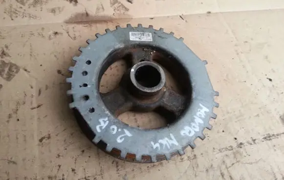 Mazda 3 I Crankshaft pulley