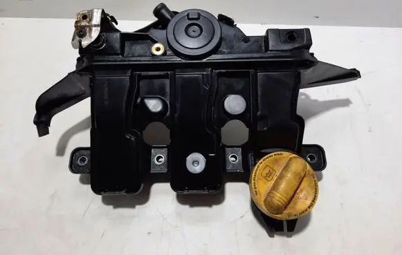 Nissan X-Trail T32 Intake manifold 118301003R