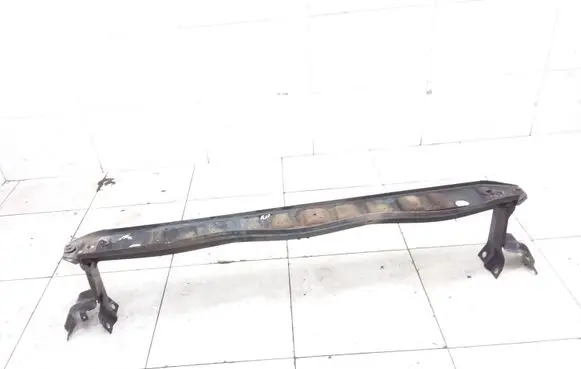 Volvo XC70 Front bumper cross member 6G918A297BE