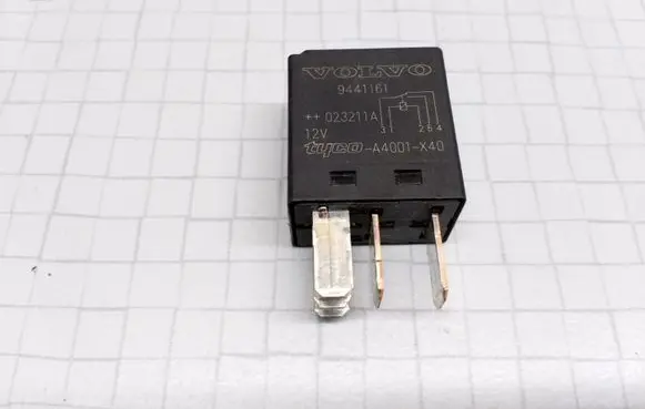 Volvo S60 Other relay 9441161 023211A V23074
